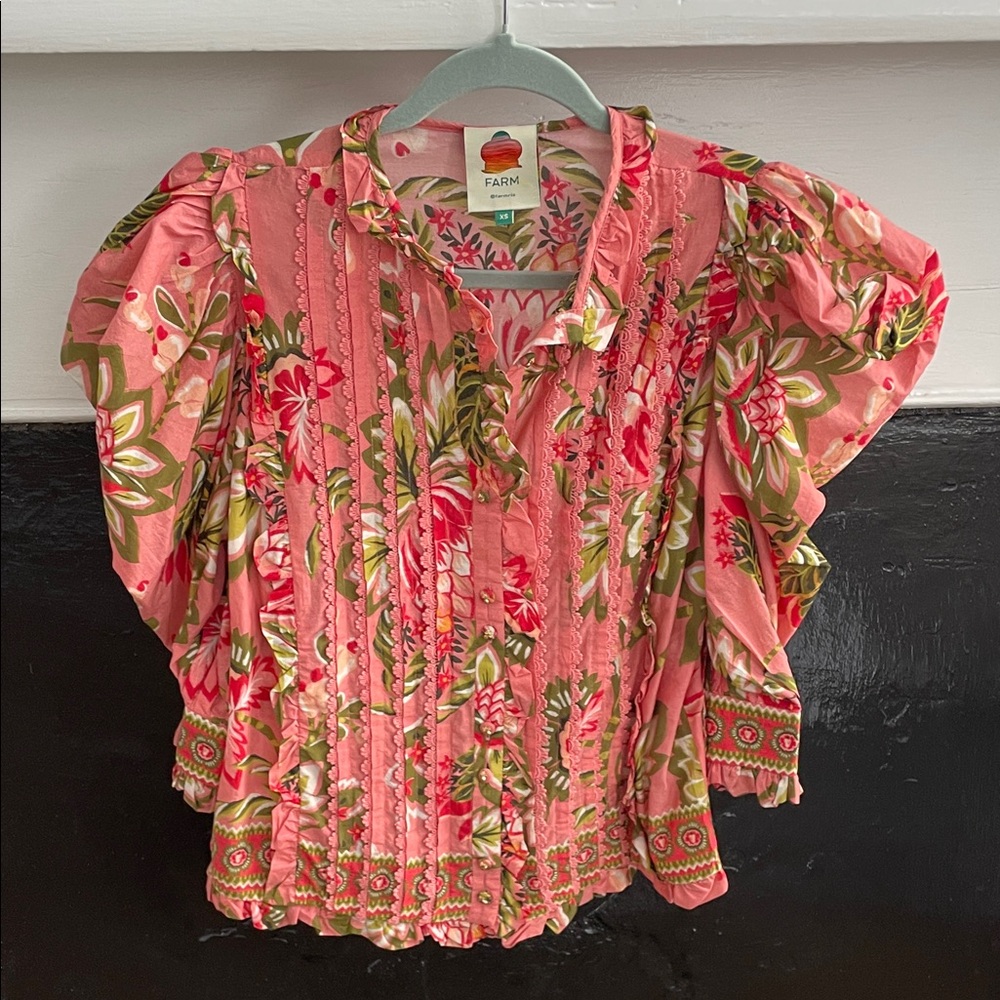 FARM Rio Pink Floral Ruffle Blouse